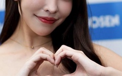 国产精品成人AV在线观看春天